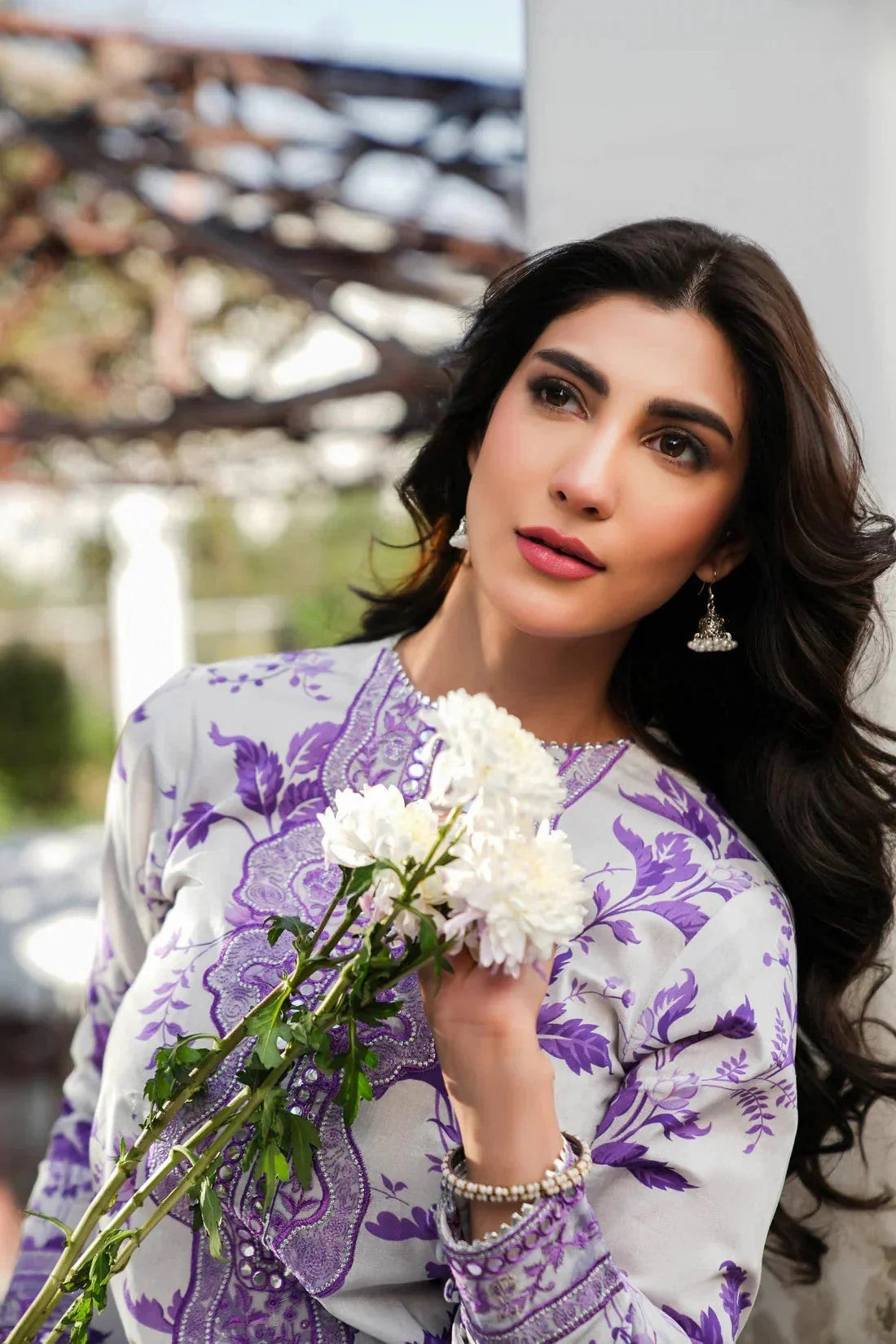 Pure Lawn Embroidered 3 Piece Unstitched 600