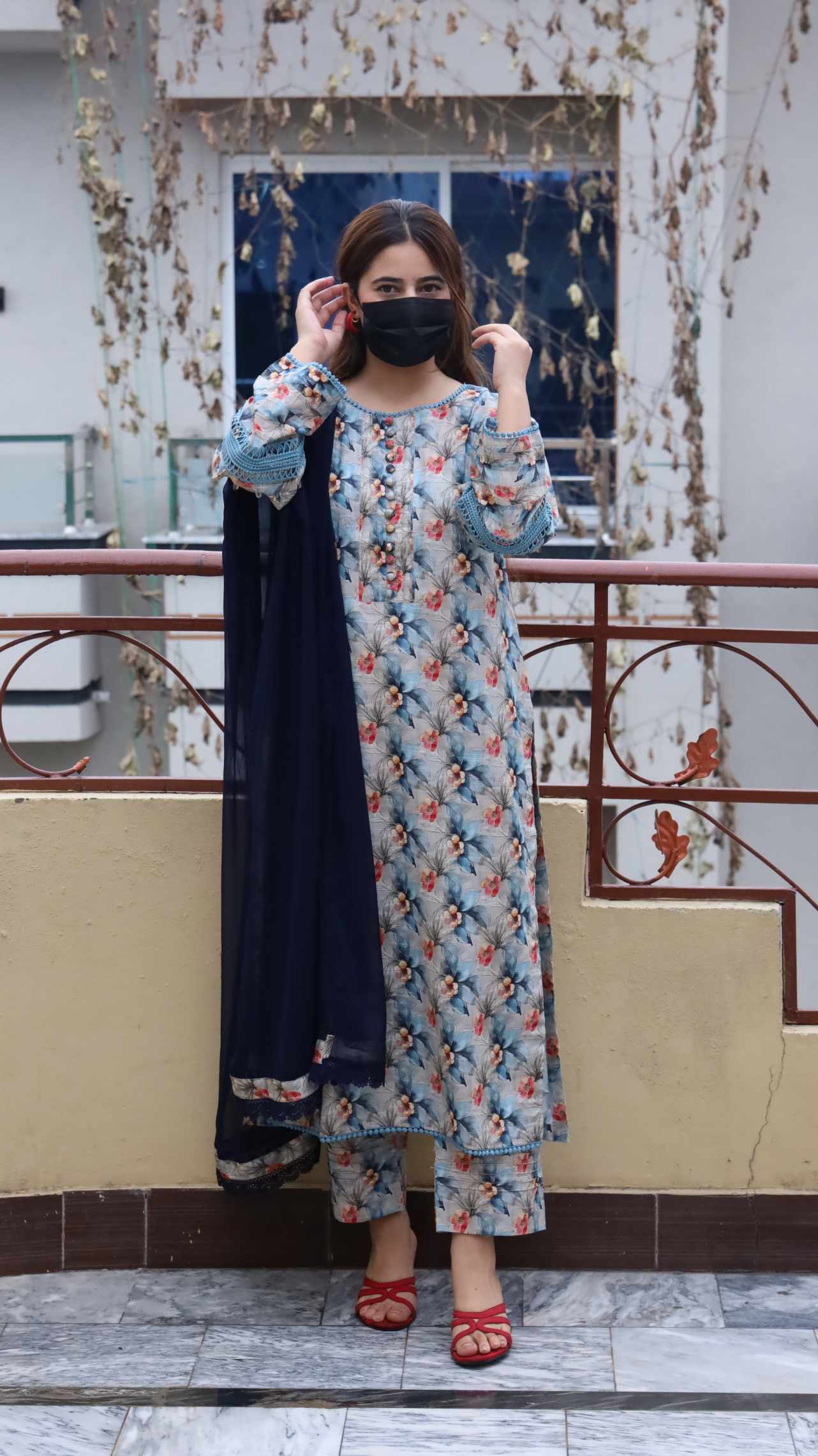 3 Piece -Bana Dora Lawn Stitched Dress - 080