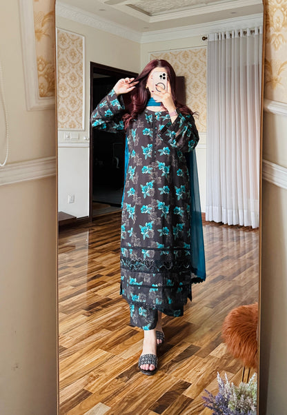 3 Piece -Winter Slub Lenan Stitched-057