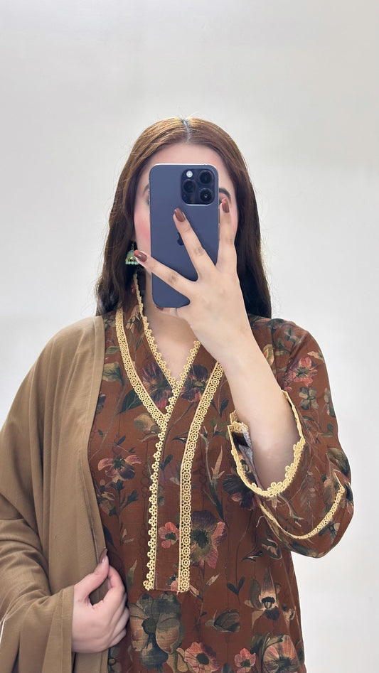 3 Piece - Khaddar Printed Brown Dress -053