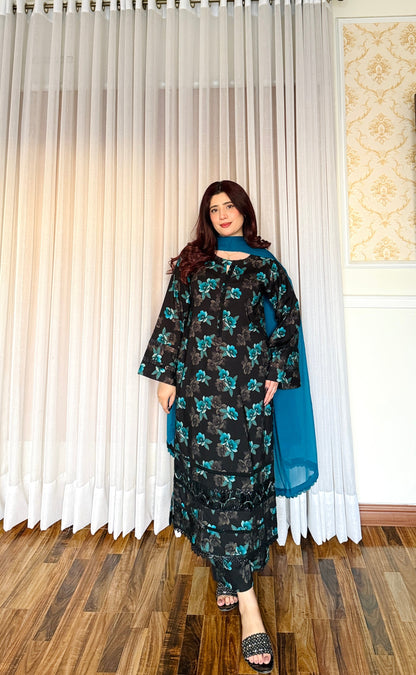 3 Piece -Winter Slub Lenan Stitched-057