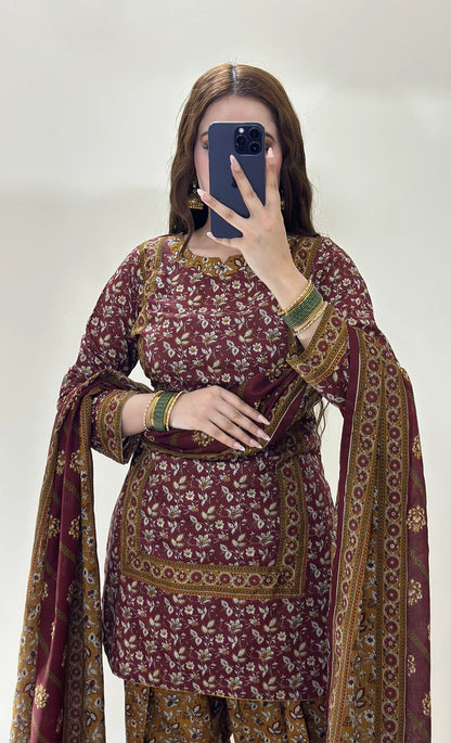 3 Piece Lawn Printed Stitched Dress - 019