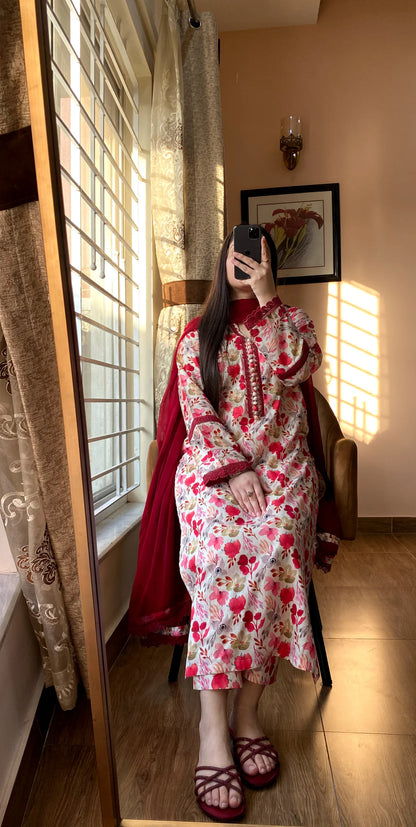 3 Piece - Lawn Printed Stitched Dress - 075