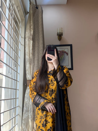 3 Piece Premium Lawn Stitched Dress - 087