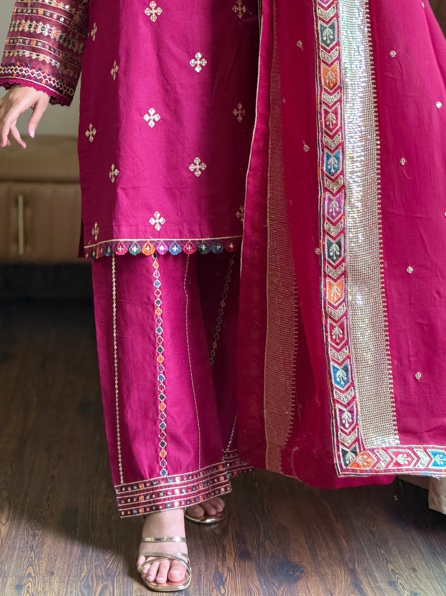 3 Piece - Embroidered Pure Lawn Suit-284