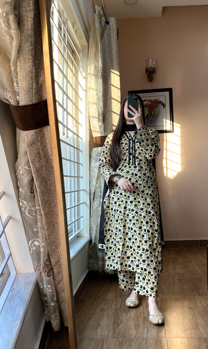 3 Piece - Pure Lawn Stitched Suit - 073