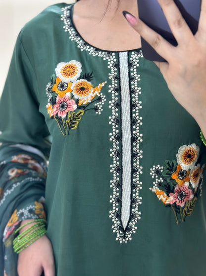 3 Piece Embroidered Lawn Stitched Dress - 120