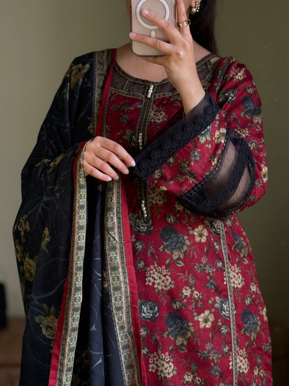 3-Piece Premium Lawn Stitched Dress -255