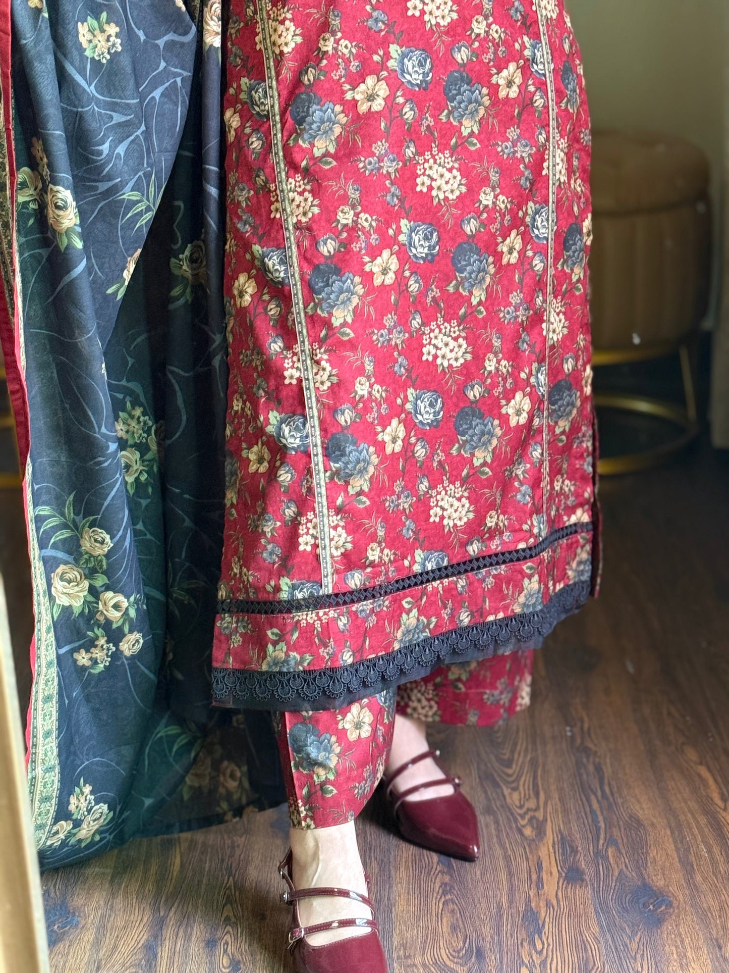 3-Piece Premium Lawn Stitched Dress -255