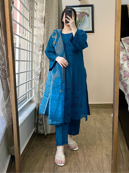 3Pc Luxury Embroidered Lawn Stitched Dress - Fancy 113