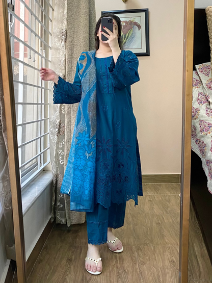 3Pc Luxury Embroidered Lawn Stitched Dress - Fancy 113