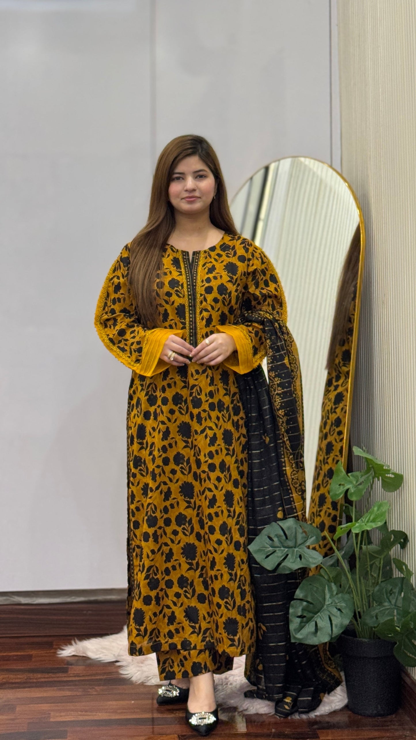 3 Piece - Printed Lawn Stitched Suit-295