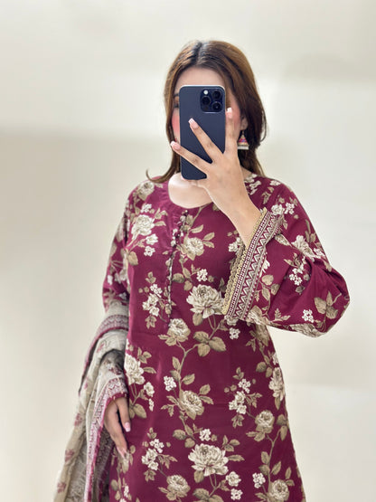 3 Piece Lawn Printed Stitched Dress - 024