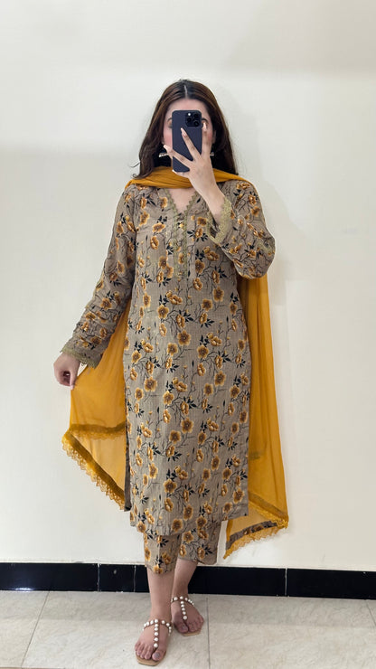 3 Piece -Bana Dora Lawn Printed Dress