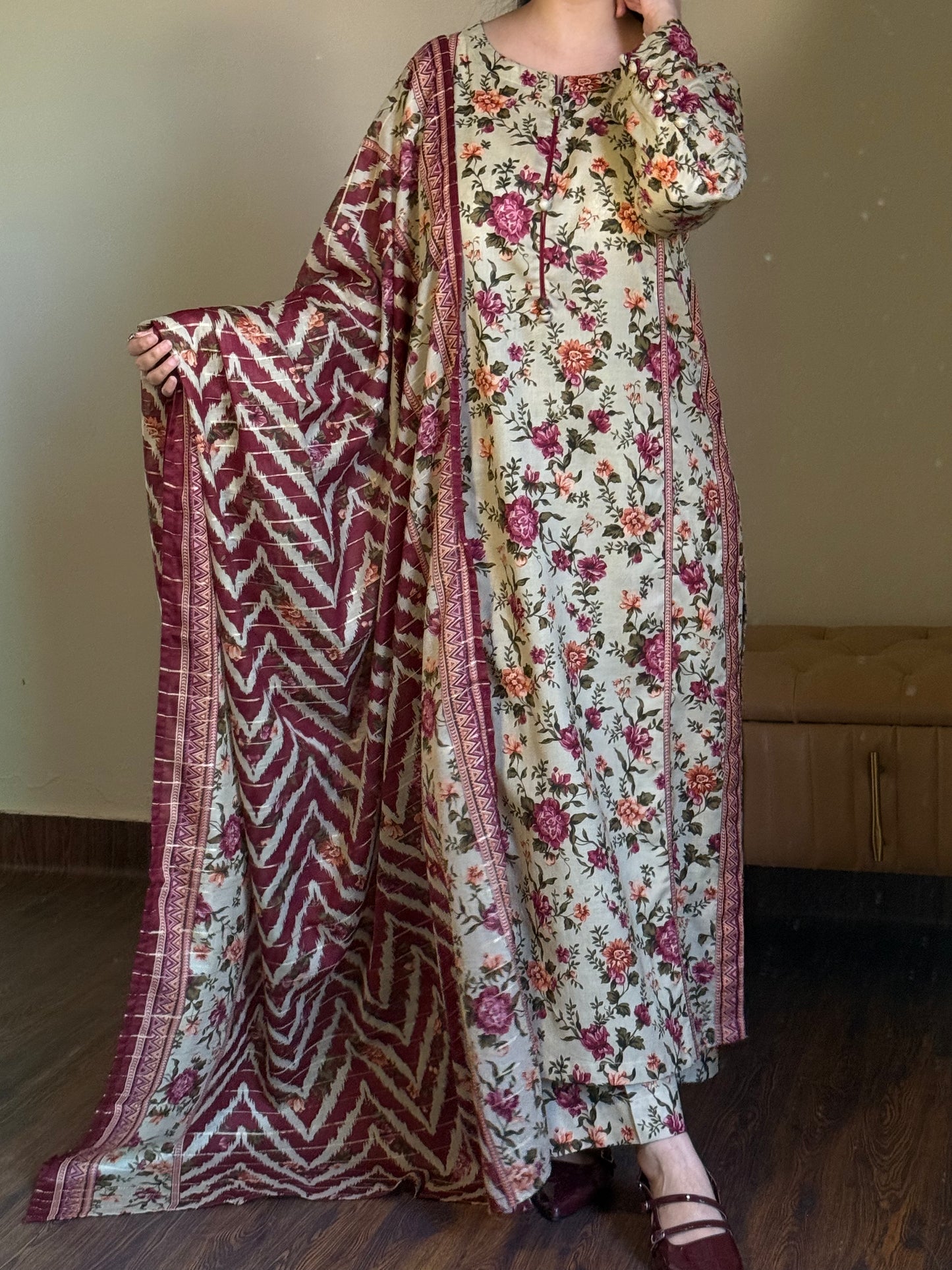 3 Piece - Printed Lawn Stitched Suit-254-B