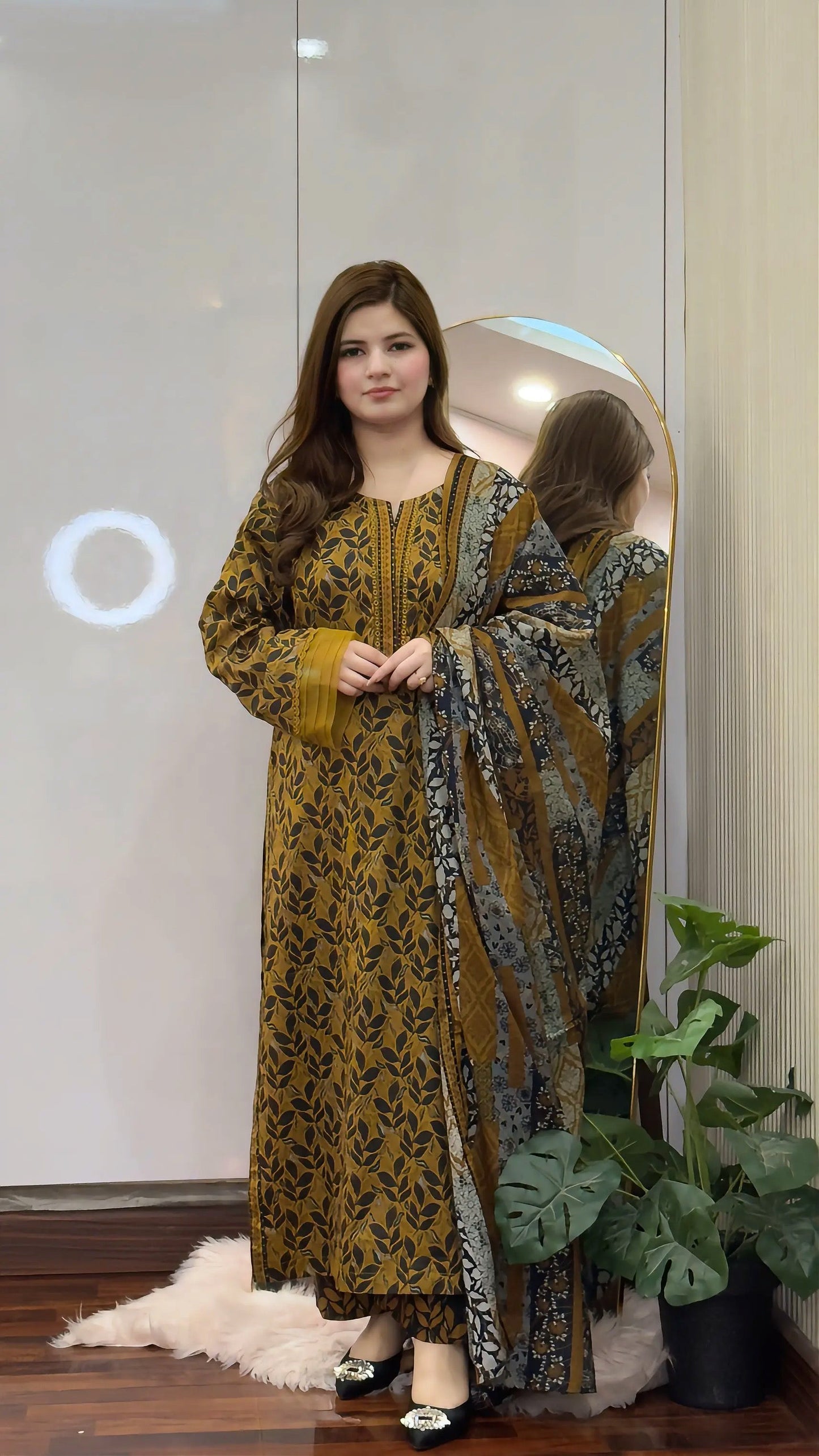 3 Piece - Printed Lawn Stitched Suit-274