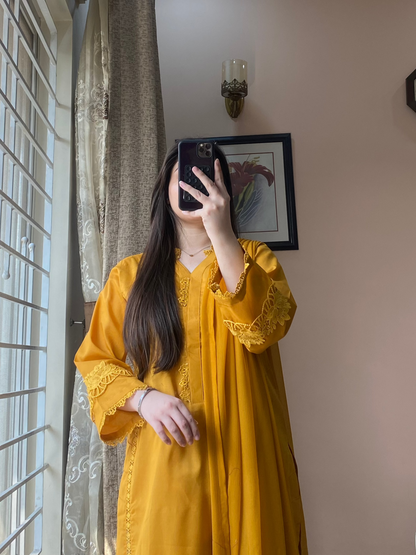 3 Piece -Lawn Solid Dress-101