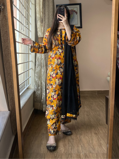 3 Piece-Bana Dora Lawn Stitched Dress- 088