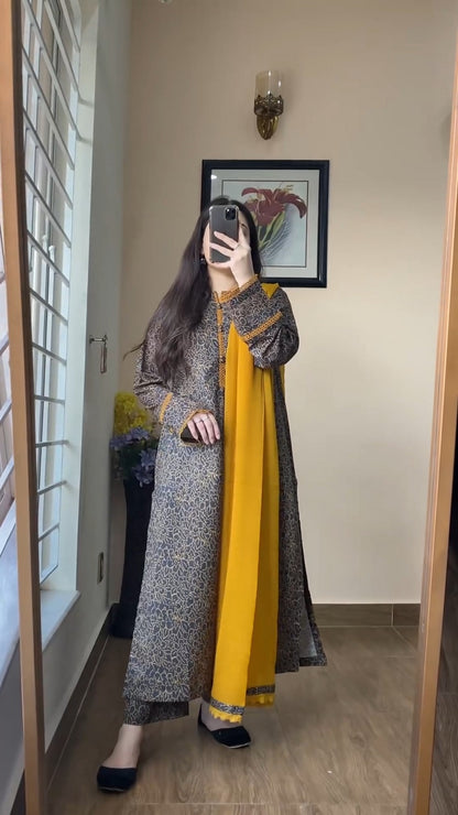 3 Piece - Lawn Stitched Suit - 14