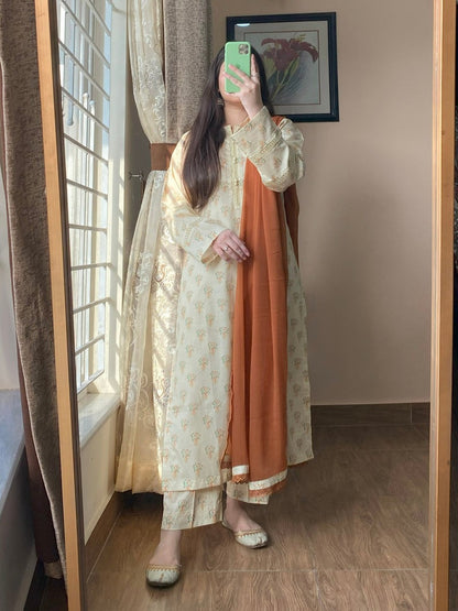 3 Piece - Lawn Stitched Suit - 012