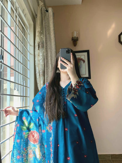 3 Piece Embroidered Lawn Stitched Dress - 116