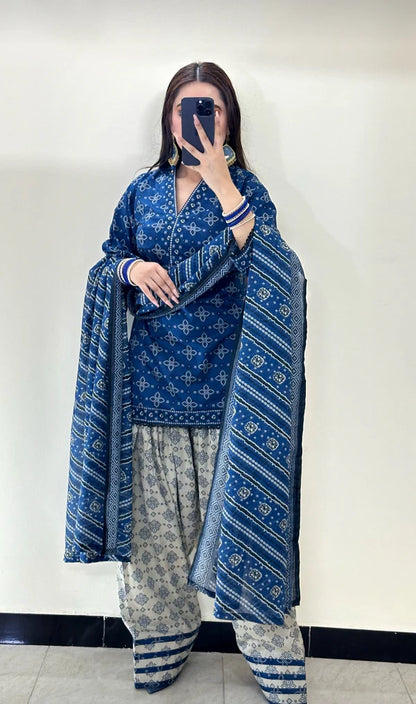 3 Piece Lawn Printed Stitched Dress - 016