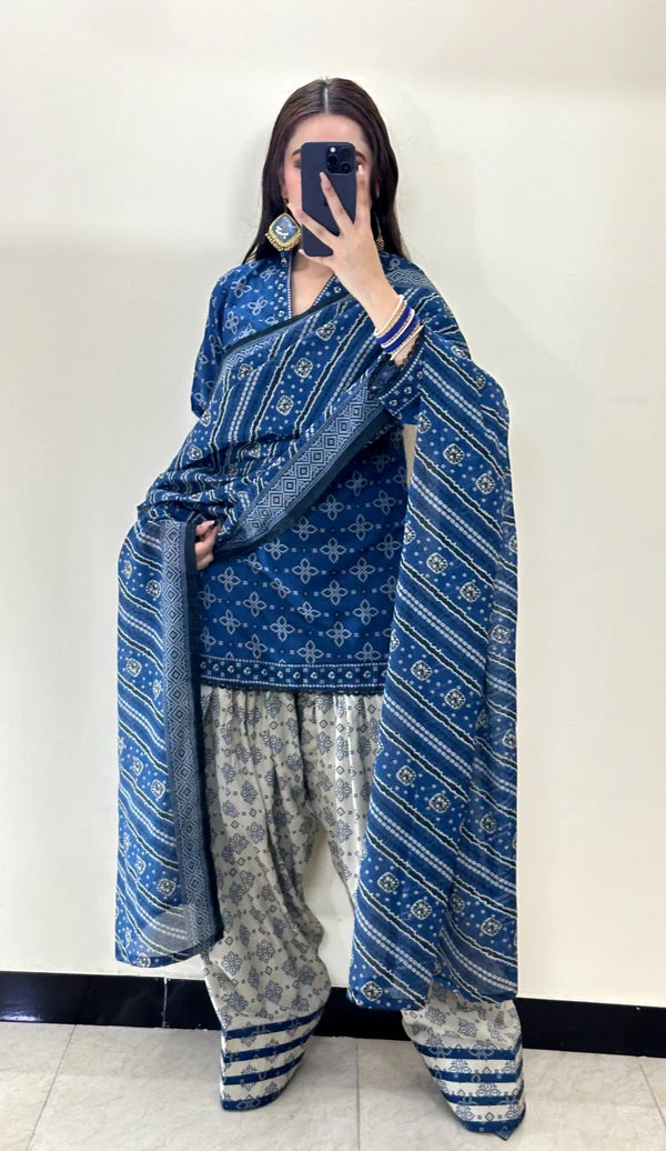 3 Piece Lawn Printed Stitched Dress - 016