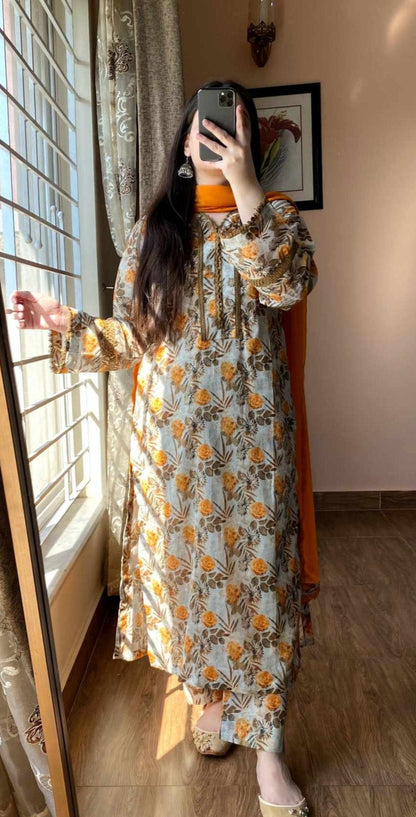 3 Piece - Lawn Printed Stitched Dress - 085