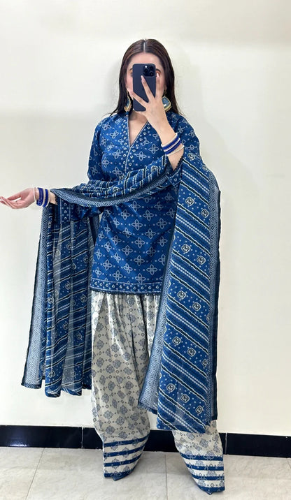 3 Piece Lawn Printed Stitched Dress - 016